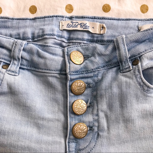 Light-Wash Skinny Crop Denim - Picture 2 of 6